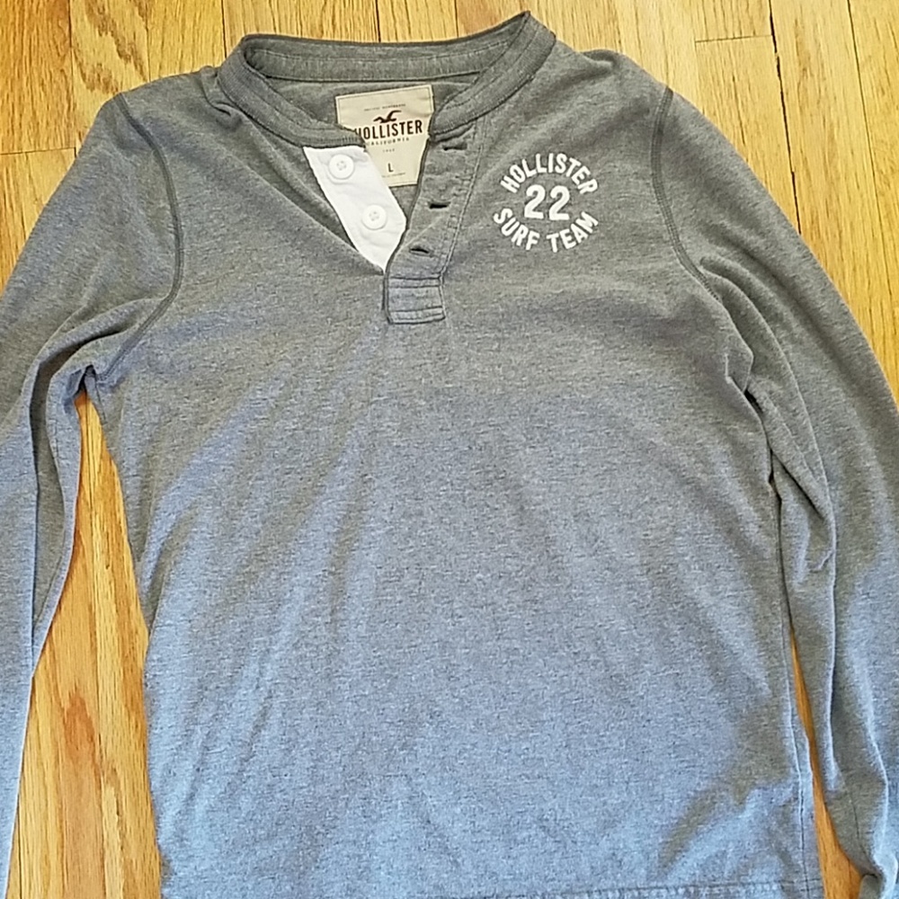 Hollister shirt